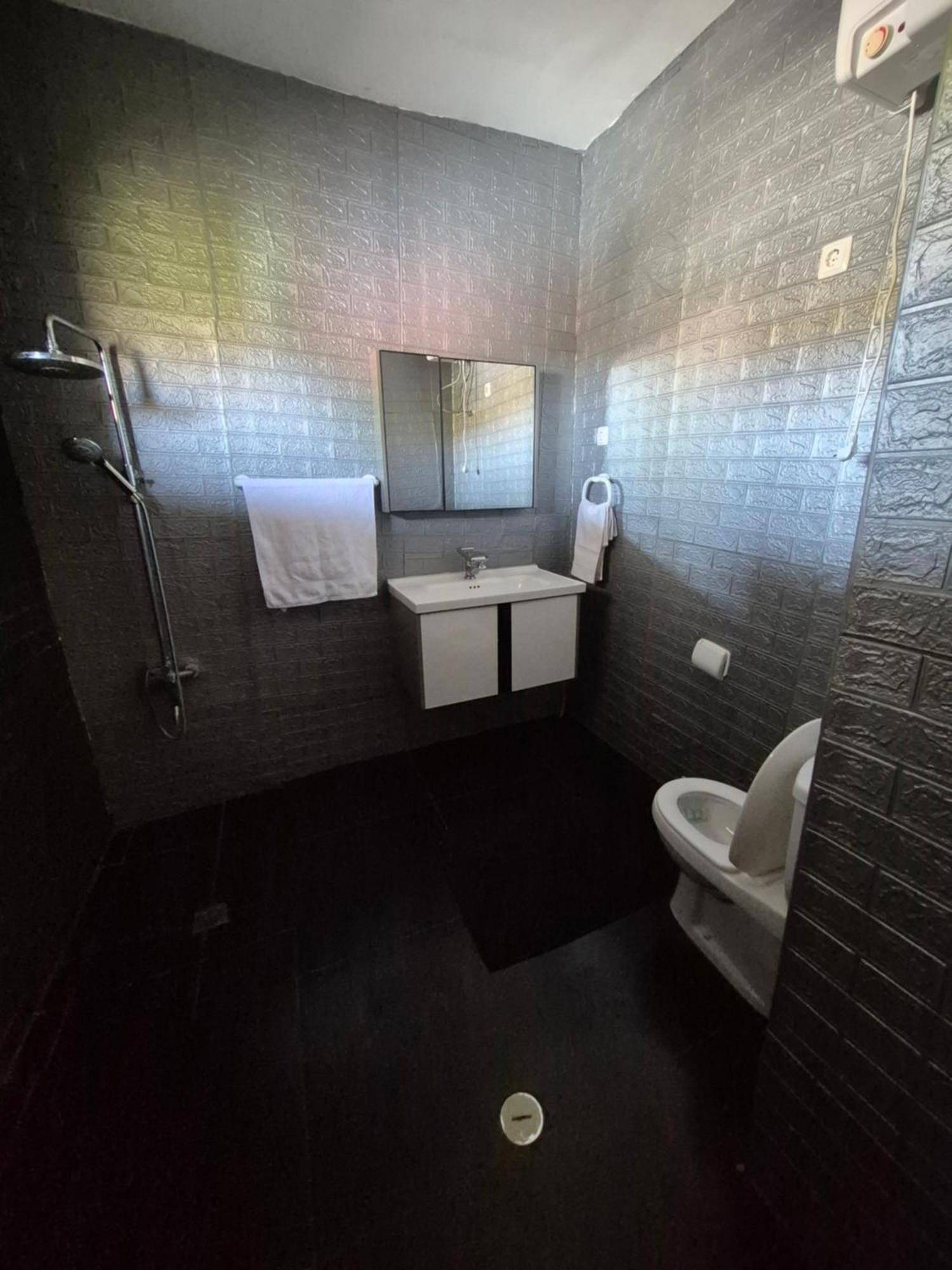 Pensao Simao & Julia Bed & Breakfast Orgaos Exterior photo